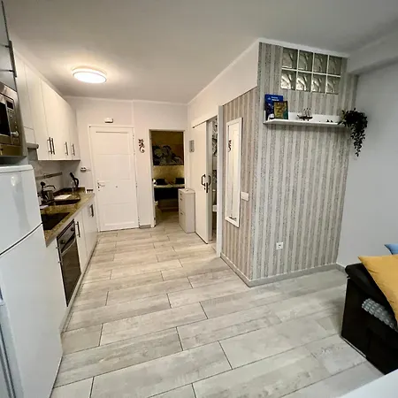 דירה Astra אדחה