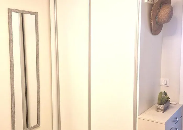 Astra Apartment